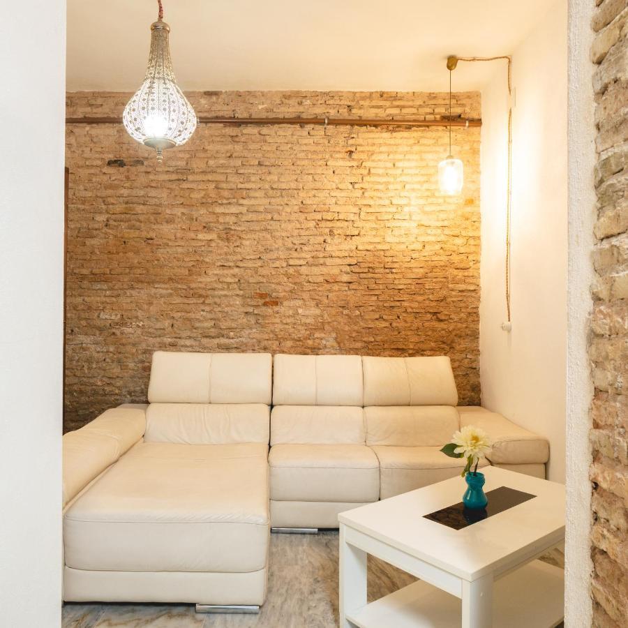 Guesthouse Apartment Seville La Flamenka Extérieur photo